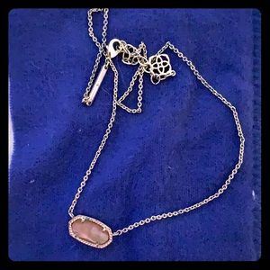 Kendra Scott necklace